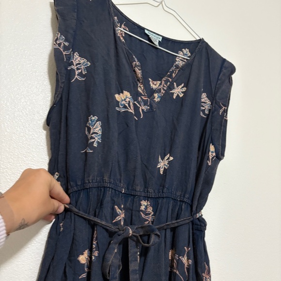 Nostalgia Women’s Mini Dress Size Medium Blue Floral 100% Rayon Sleeveless - Picture 4 of 8
